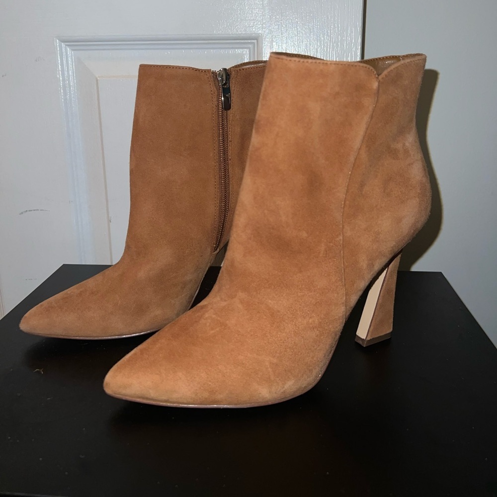 NWOT Nine West Ankle Booties Women’s Size 7.5 Tan - Picture 1 of 5